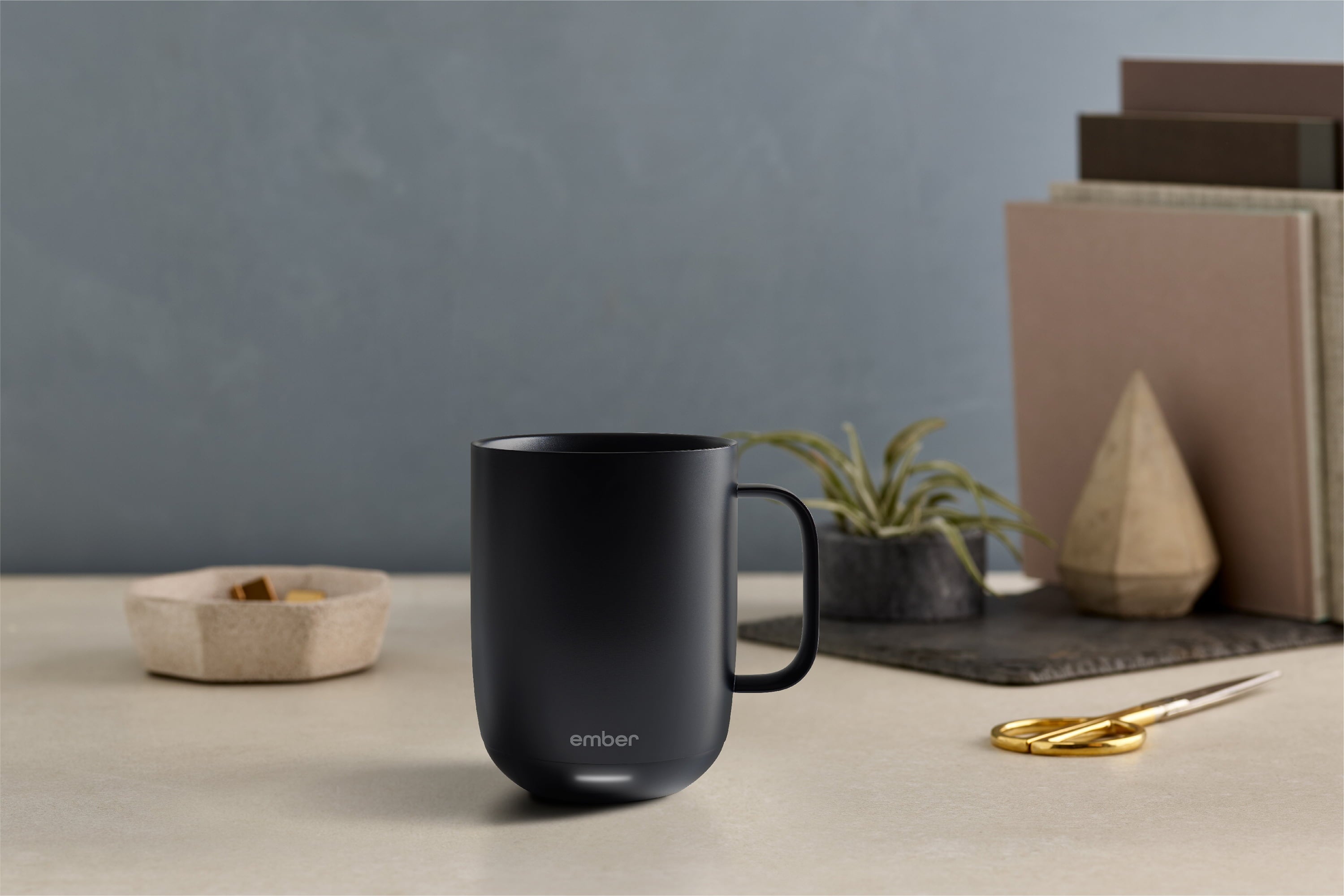 Ember Temperature Control Smart Mug 2, 14 oz, Black - Levo Sportswear