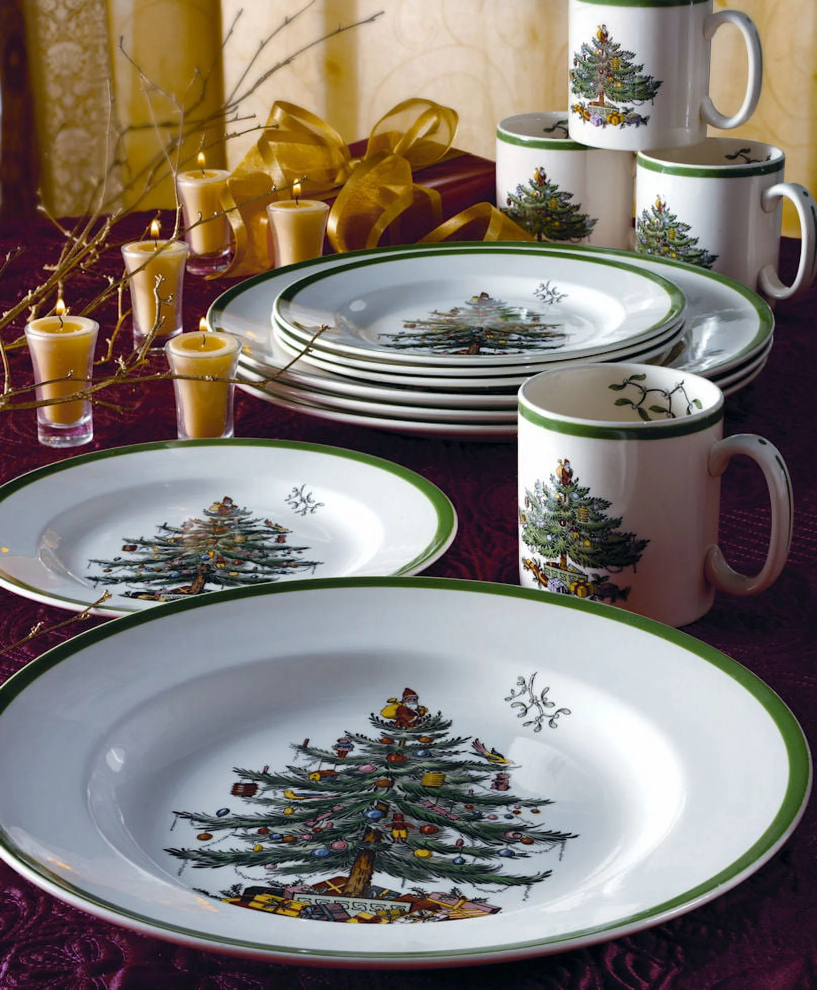 Spode Christmas Tree 12-Piece Dinnerware Set, Service for 4 - Levo Sportswear